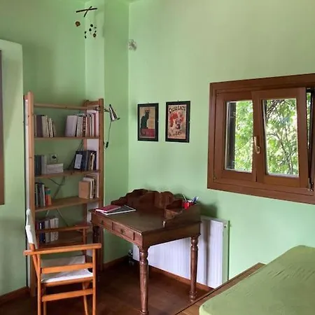 Amadeus Secluded Oasis Hosting Up To 12
