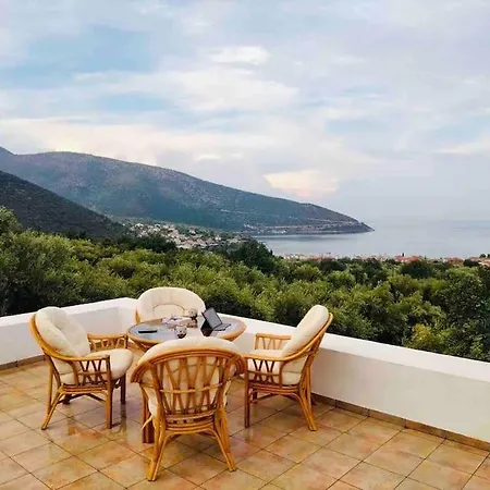 Amadeus Secluded Oasis Hosting Up To 12 فيلة