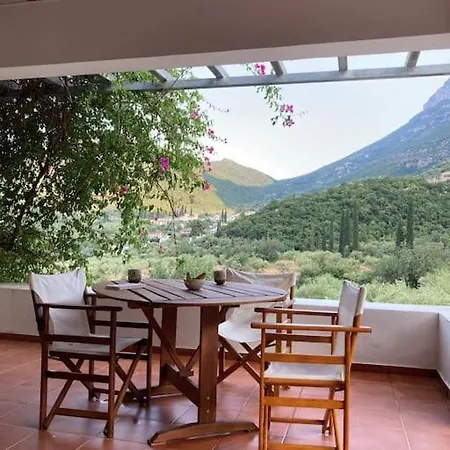 فيلة Amadeus Secluded Oasis Hosting Up To 12 Kyparíssion